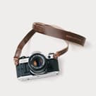 Moment Clever Supply Traditional Camera Strap Chestnut 03