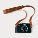 Moment Clever Supply Traditional Camera Strap English Tan 01