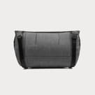 Moment Peak Design BP CH 2 The Field Pouch V2 Charcoal 03
