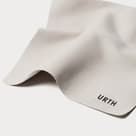 Moment Urth Cleaning Cloth 04