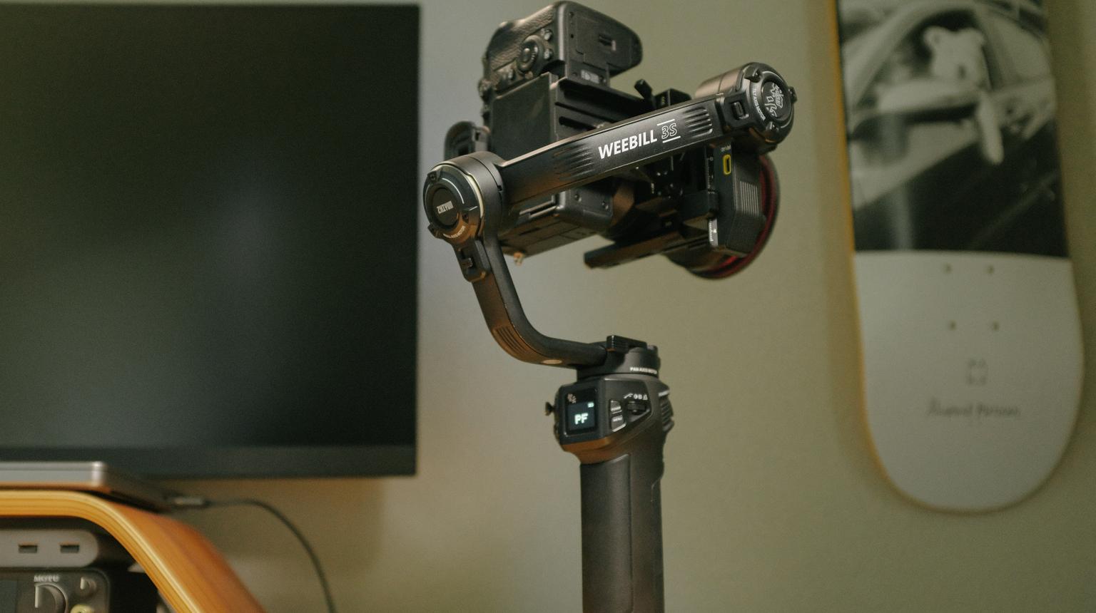 The Zhiyun Weebill 3S Combo Review | Shooting Vertical With A Gimbal