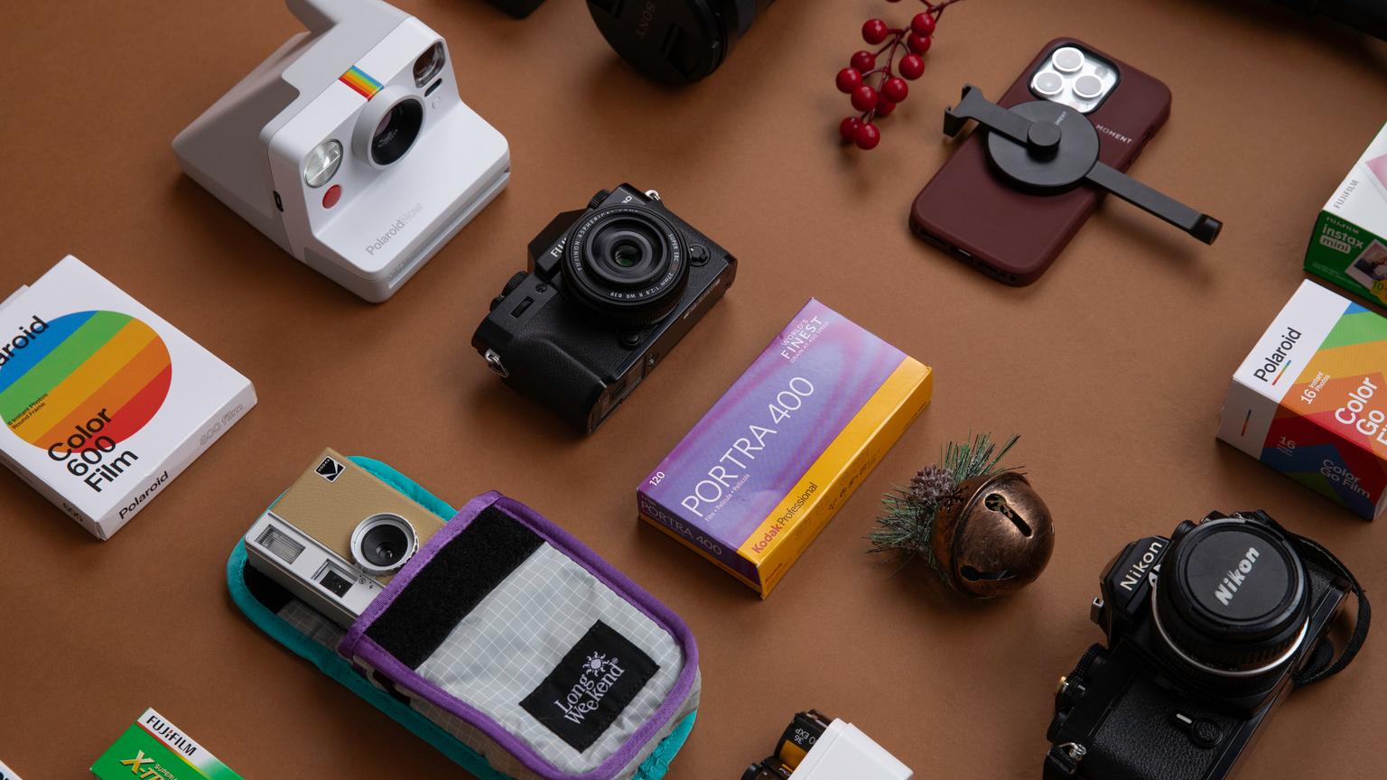 Gift Guide for the Photographer | Filters, Lenses, Courses, & More
