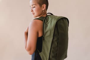 MTW kickstarter olive backpack 21 L on creative 1 1
