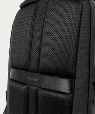 Moment Everything Backpack 21 L Black 5