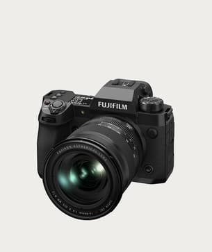 Moment Fujifilm 16781591 X H2 Body Black with XF16 80mm F4 R OIS WR Lens Kit thumbnail
