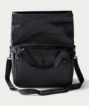 Moment Langly WKNDFLT0 BLK Weekender Flight Bag With Cube 01