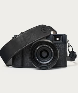 320 025 Moment Adjustable Leather Camera Strap Black Leather 05
