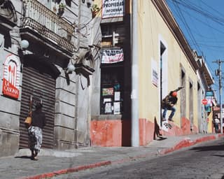 Skateboarding photo by Daniel Mojica 1