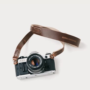 Moment Clever Supply Traditional Camera Strap Chestnut thumbnail