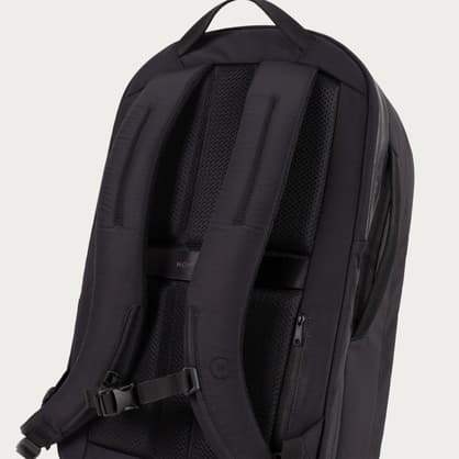 Moment Everything Backpack 28 L 5