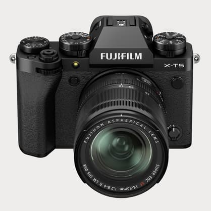 Fujifilm X-T5 Body - Black with XF18-55mm F2.8-4 R LM OIS… - Moment