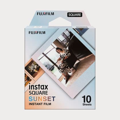 Moment Fujifilm 16800397 INSTAX SQUARE Sunset Instant Film 01
