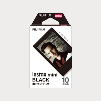 Moment Instax 16537043 Mini Black Border Film 10 Pack 01