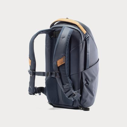 Peak Design Everyday Backpack 15L Zip - Midnight… - Moment
