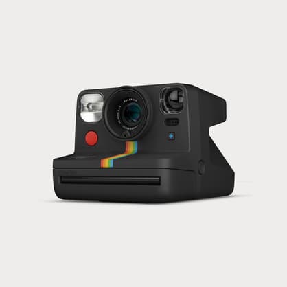 Polaroid Originals Now i-Type Instant Camera White and Standard Color  Instant Film Bundle 2 Items 