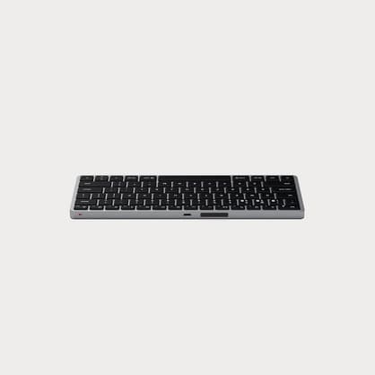 Moment Satechi ST BTSX1 M Slim X1 Bluetooth Backlit Keyboard Space Gray 05
