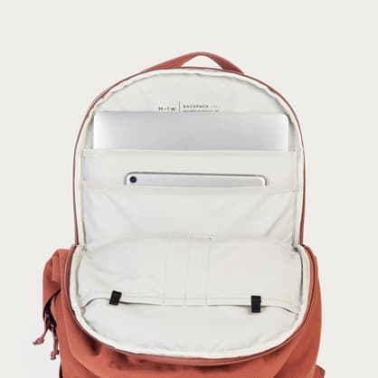 Moment MTW backpack clay 17 L 04