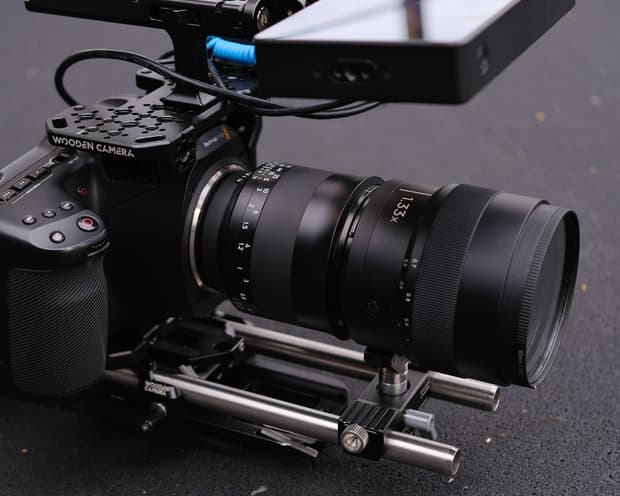 How To Setup Your Moment 1.33x Anamorphic Adapter