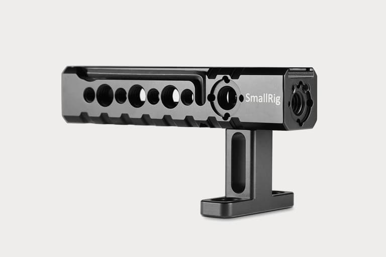 Moment Small Rig 1984 Universal Stabilizing Camera Top Handle lifestyle 01