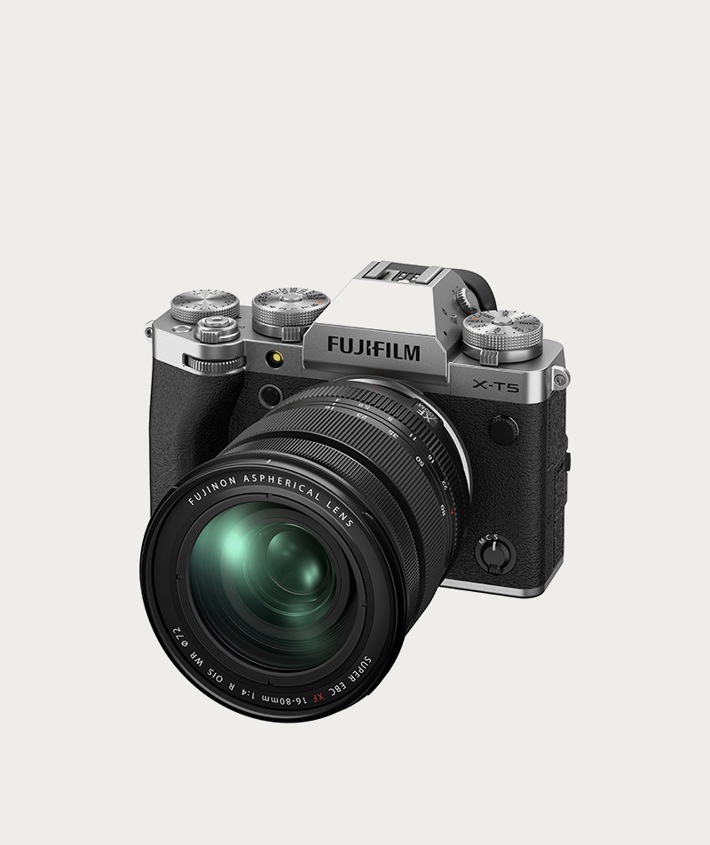 Fujifilm X-T5 (Silver) with XF16-80mmF4 R OIS WR Lens