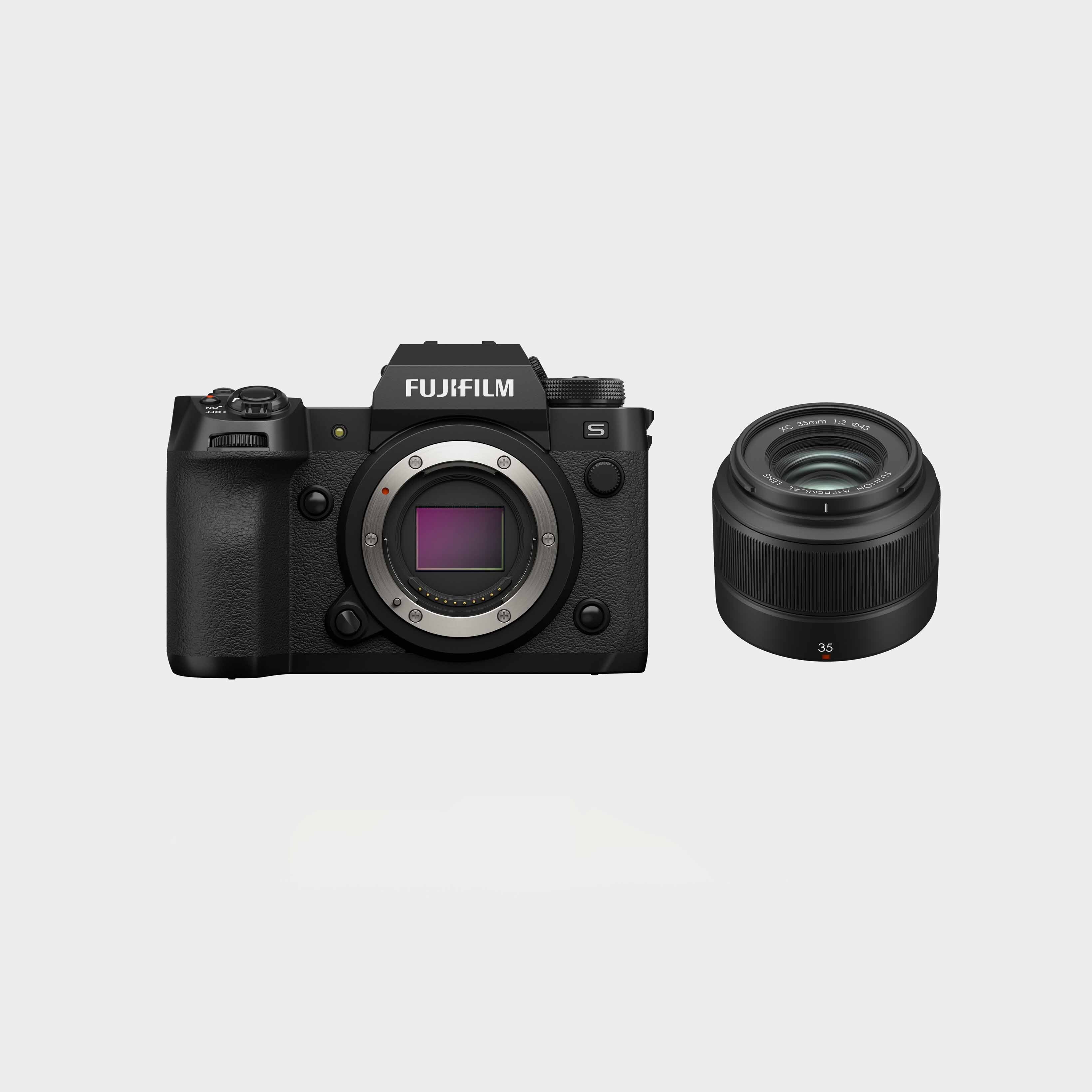 Fujifilm X-H2S with XC 35mm F2 Lens