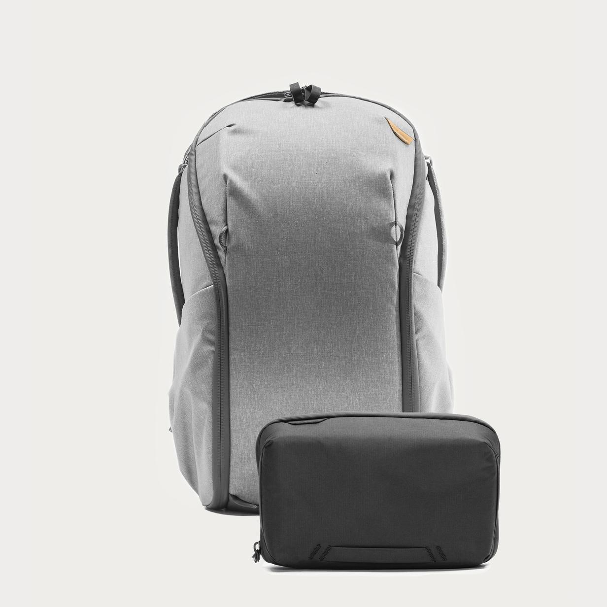 Moment Everyday Backpack Zip 20 L and Tech Pouch Bundle 01