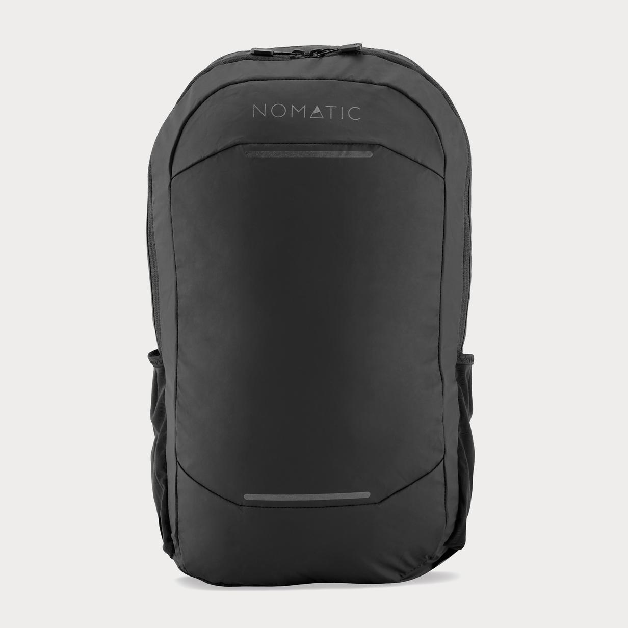 Moment Nomatic NVCOLL BLK 01 Navigator Collapsible Backpack 01