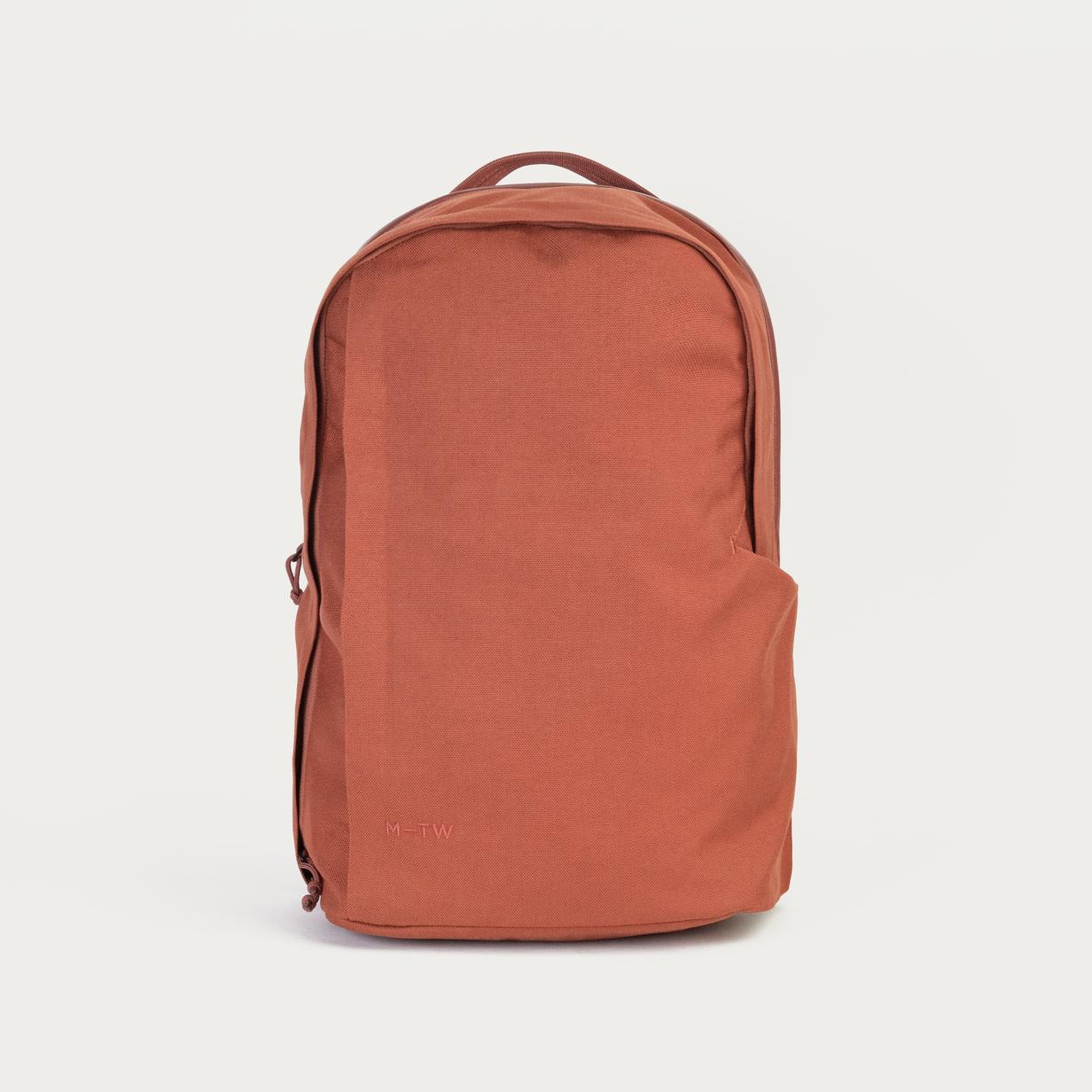 Moment MTW backpack clay 21 L 01