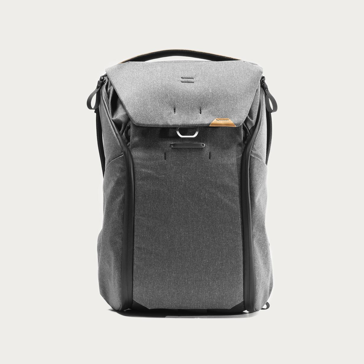 Peak Design Everyday Camera Backpack 30L Charcoal 02