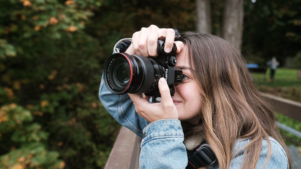 Psychiatrie Onleesbaar gezond verstand The Fujifilm X-S10 Camera Hands-On Review - Moment